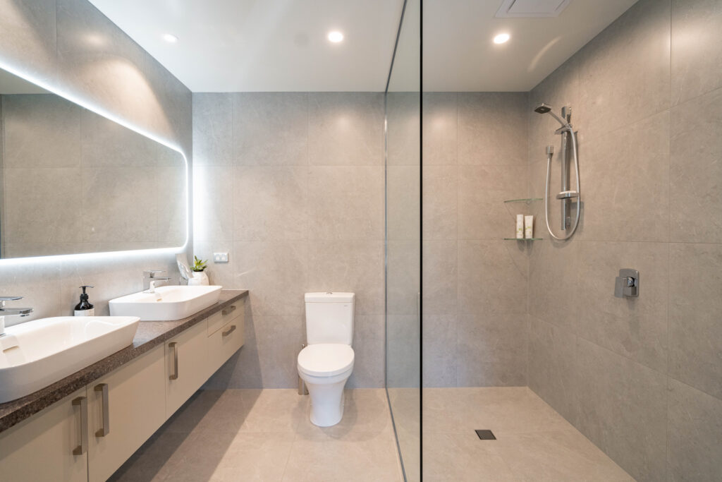 2a rostrevor street 14