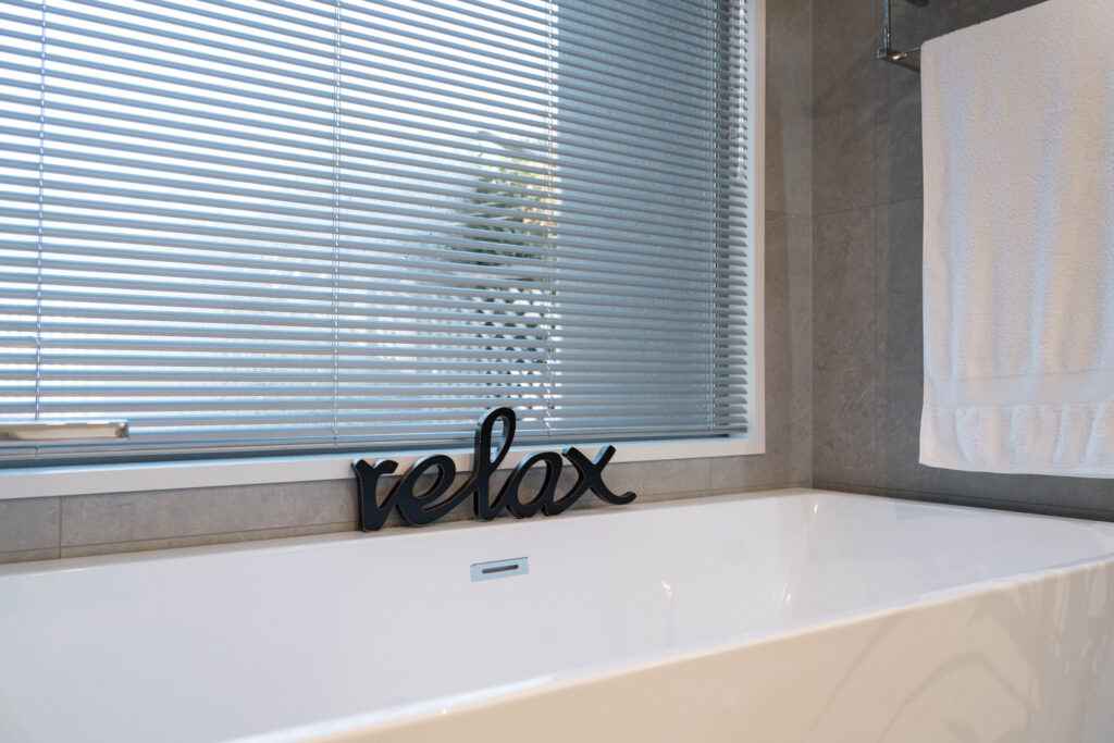 2a rostrevor street 19