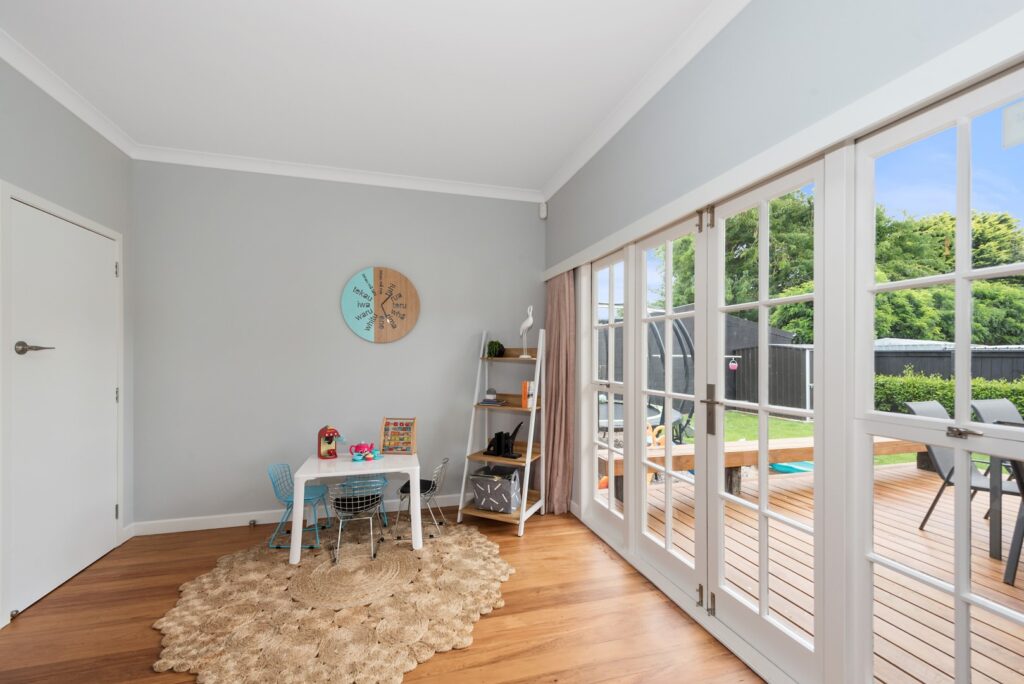 Ridout st 28 005 custom large