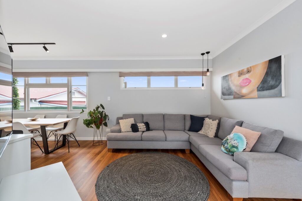 Ridout st 28 006 custom large