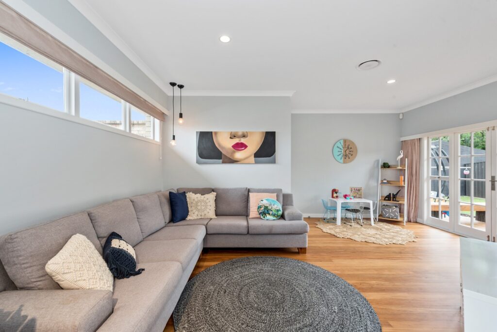 Ridout st 28 008 custom large